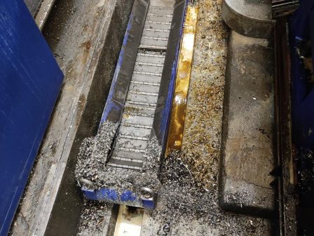 Servis chladicích kapalin, čištění CNC strojů - Deckenbach CZ